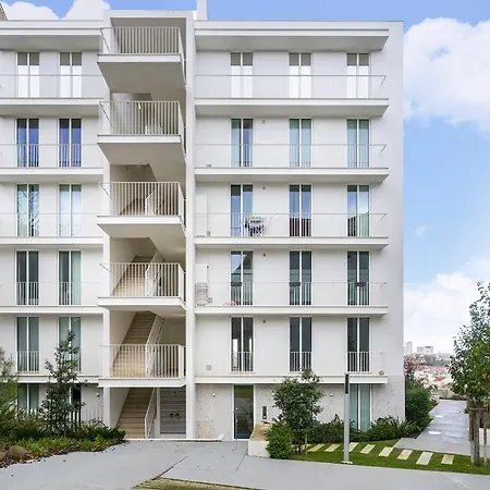 Whome Skyline Penthouse Luxury Living View, Ac & Elevator Lisbon