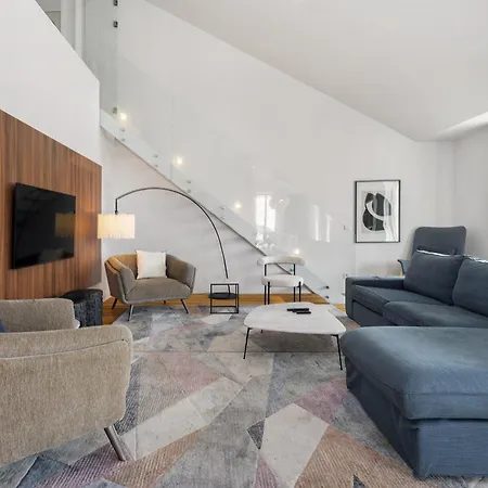 Whome Skyline Penthouse Luxury Living View, Ac & Elevator Apartamento *