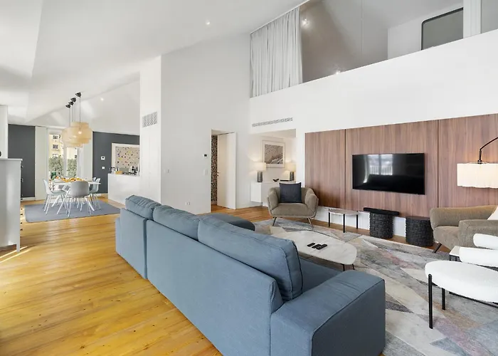 Διαμέρισμα Whome Skyline Penthouse Luxury Living View, Ac & Elevator *